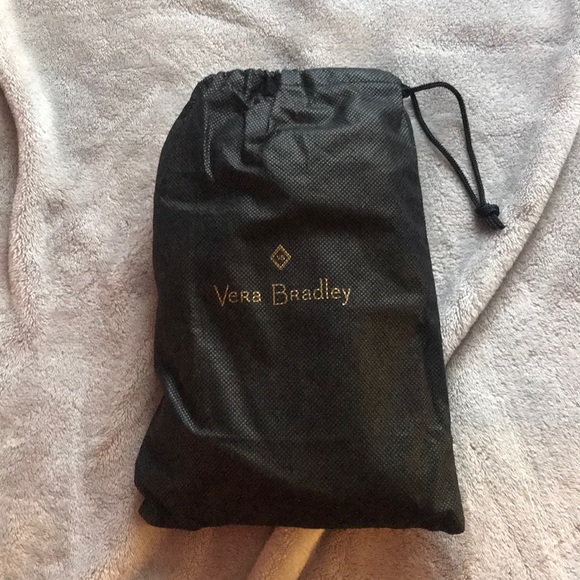 Vera Bradley cross over - Picture 1 of 6